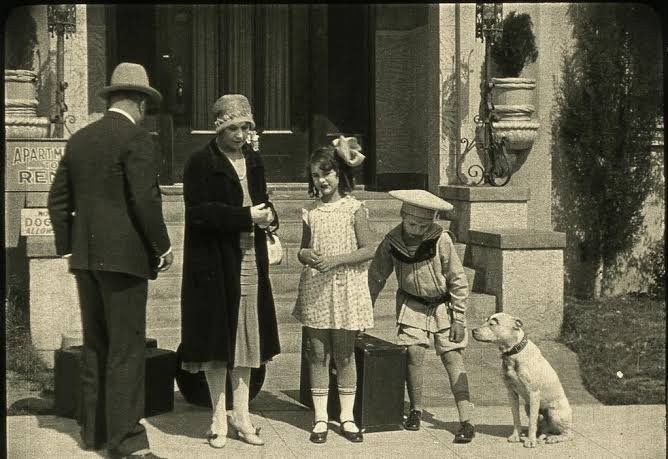 Lois May Hardwick: An Iconic Legacy in Hollywood History